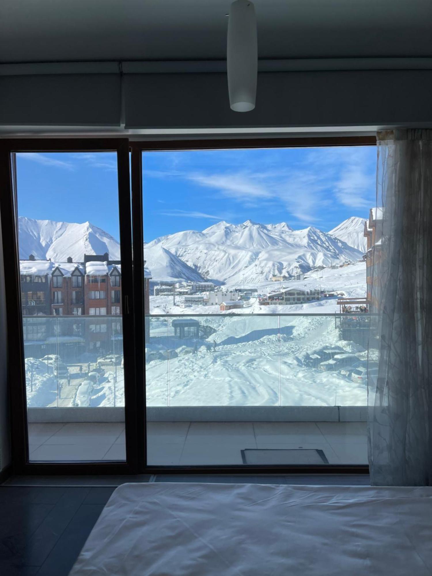 Happy Holidays Apartments In New غودوري المظهر الخارجي الصورة
