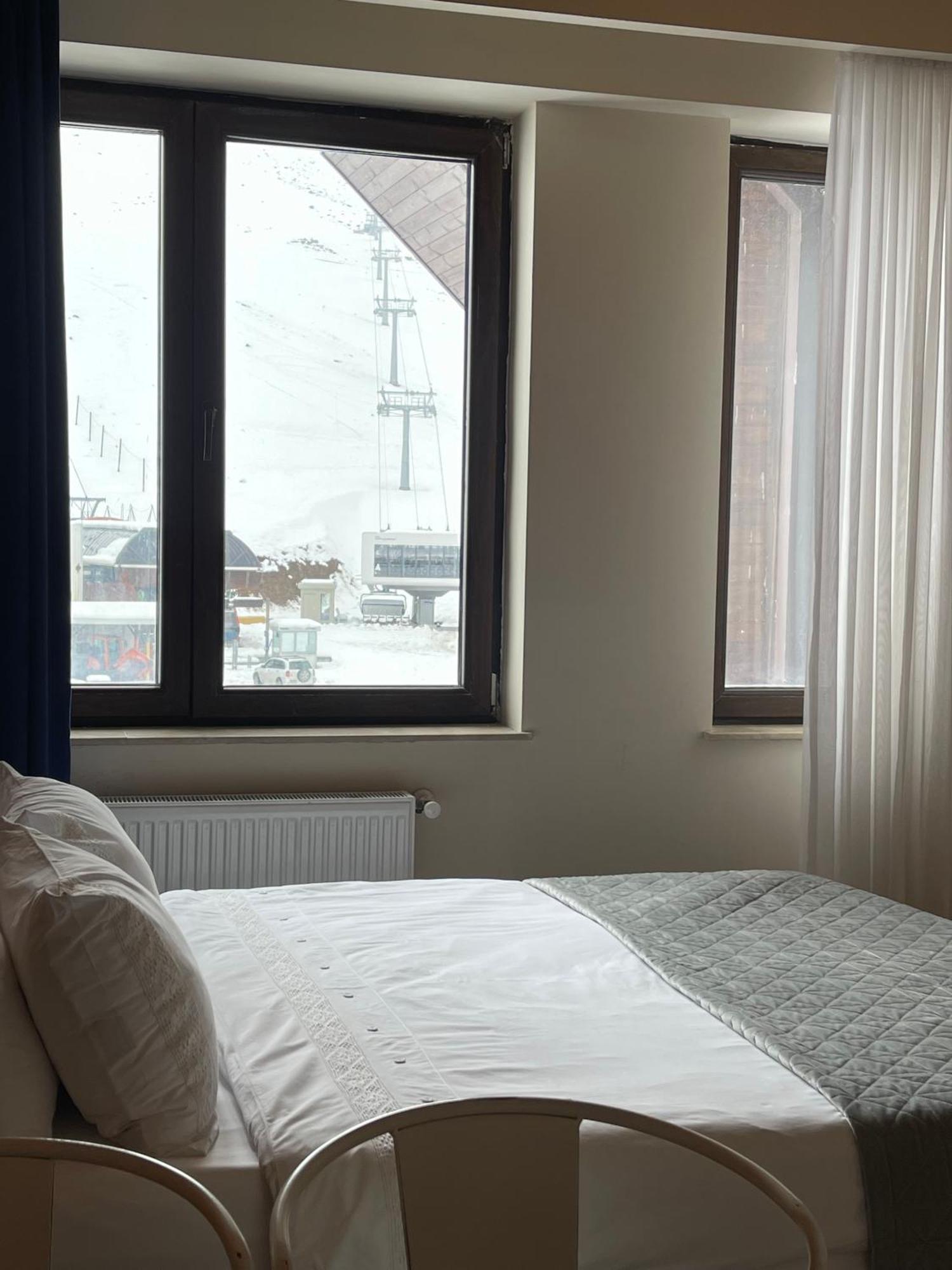 Happy Holidays Apartments In New غودوري المظهر الخارجي الصورة