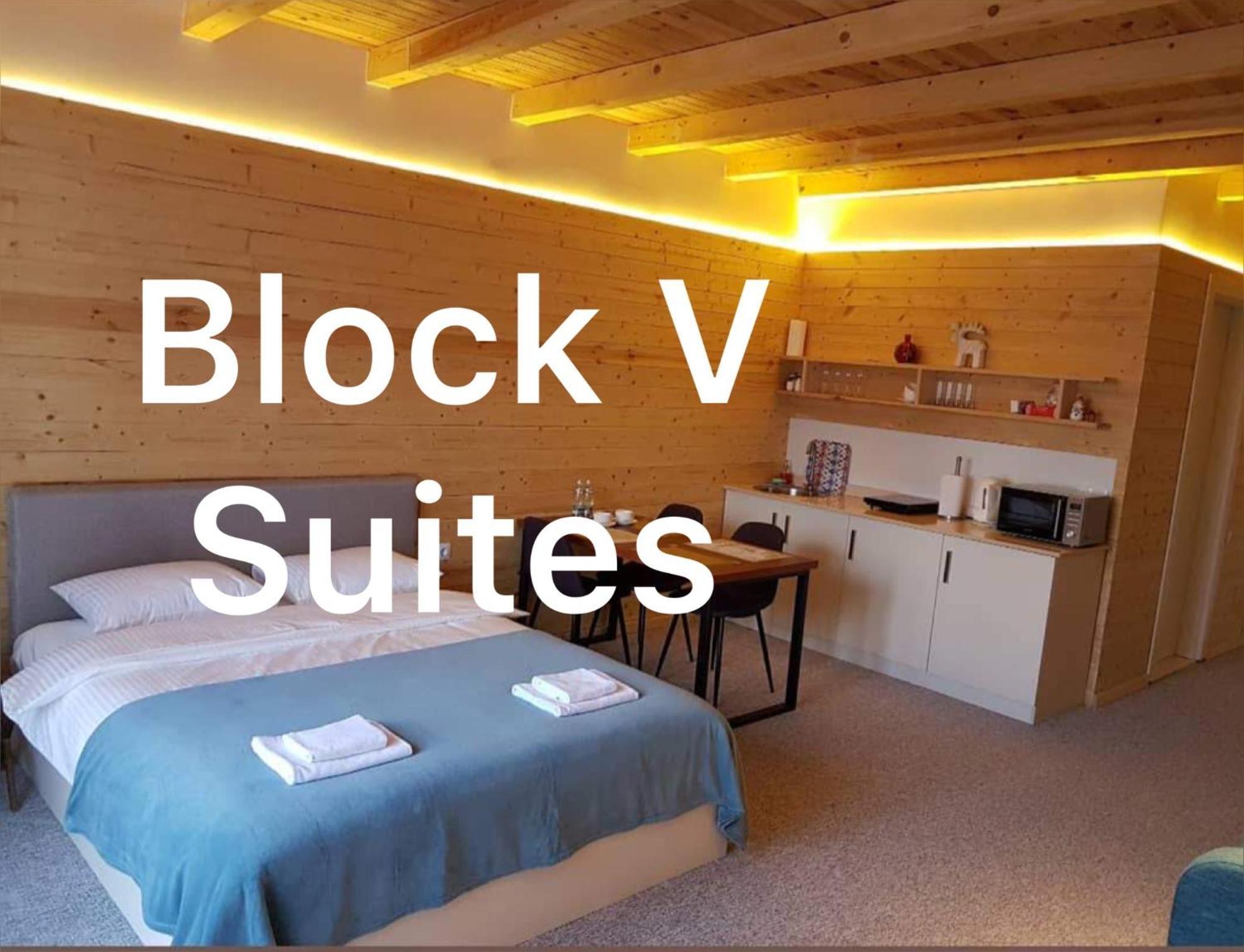 Happy Holidays Apartments In New غودوري الغرفة الصورة